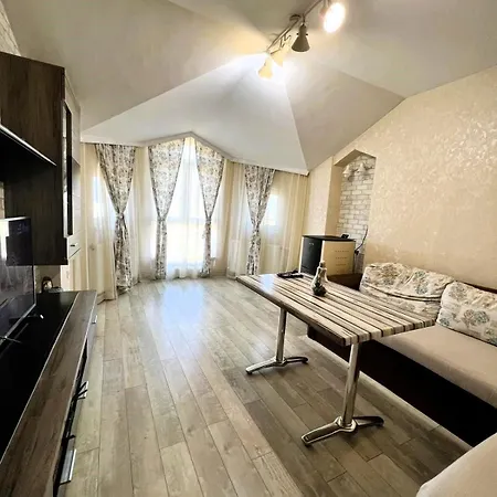 Leisure In A Flower Sea Apartment, Lazur ブルガス