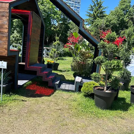 Appartement Leisure In A Flower Sea Apartment, Lazur -3room & View Balcony Burgas
