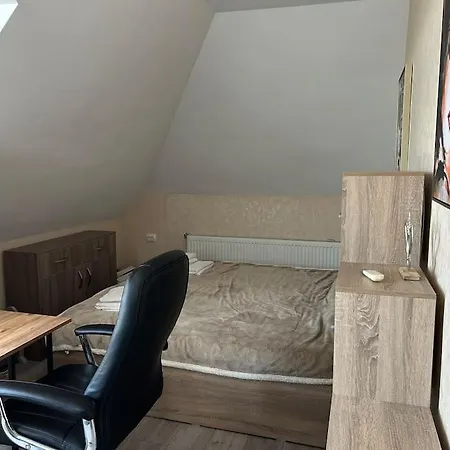 Leisure In A Flower Sea Apartment, Lazur Apartman